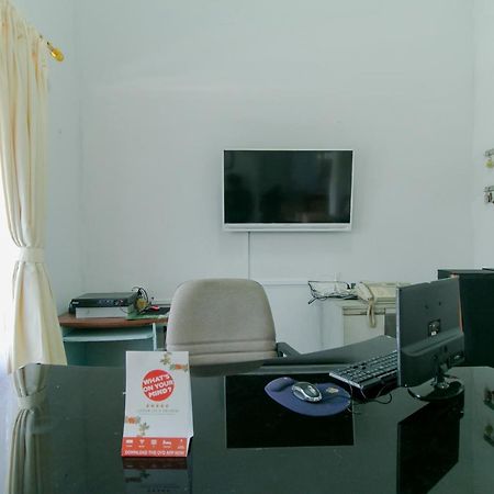 Oyo 2858 Vafa Guesthouse Cianjur Kültér fotó