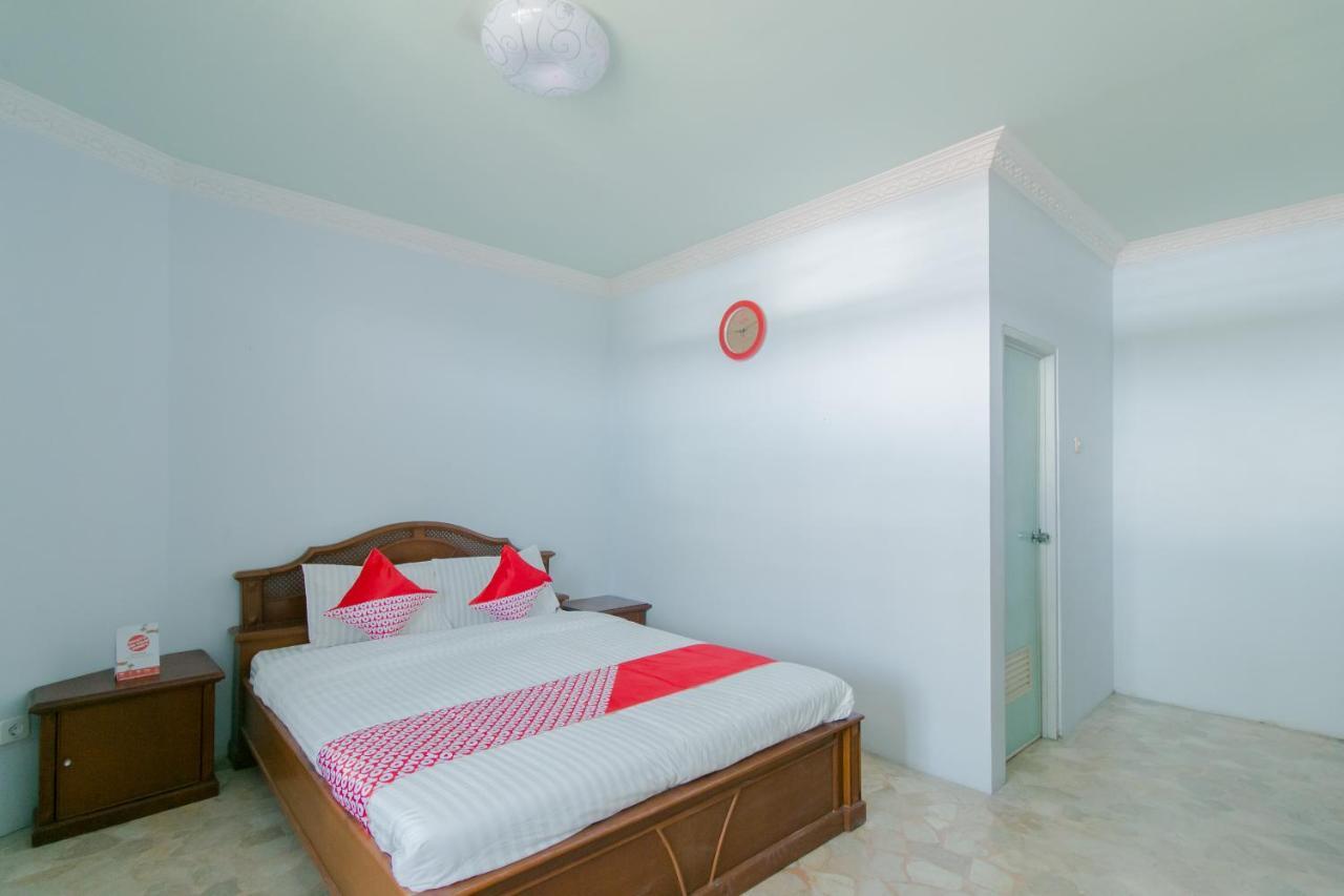 Oyo 2858 Vafa Guesthouse Cianjur Kültér fotó