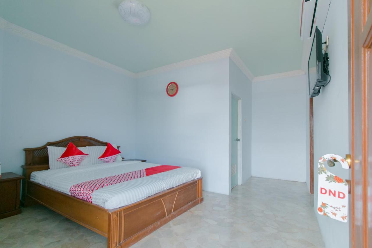 Oyo 2858 Vafa Guesthouse Cianjur Kültér fotó
